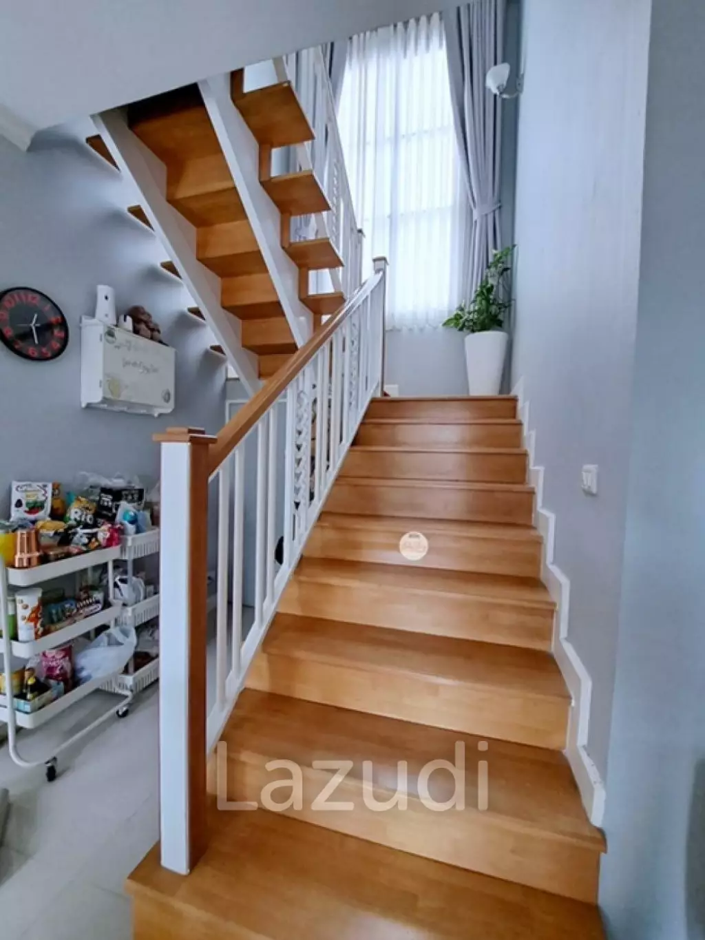3 Bed 5 Bath House For Sale