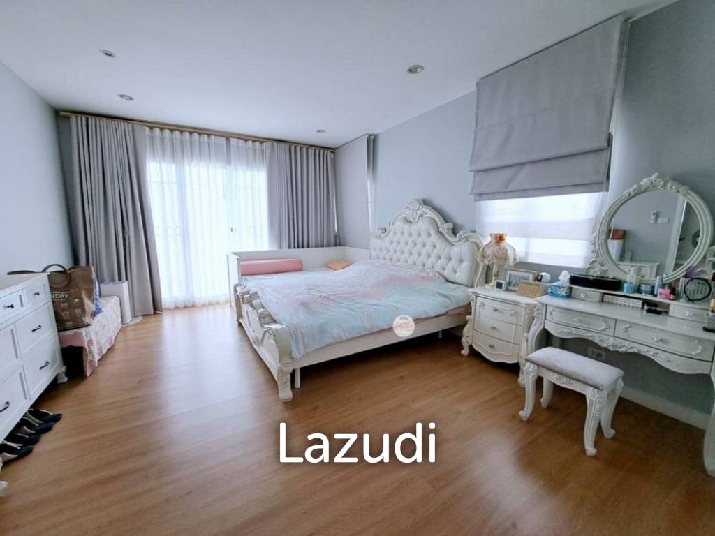 3 Bed 5 Bath House For Sale