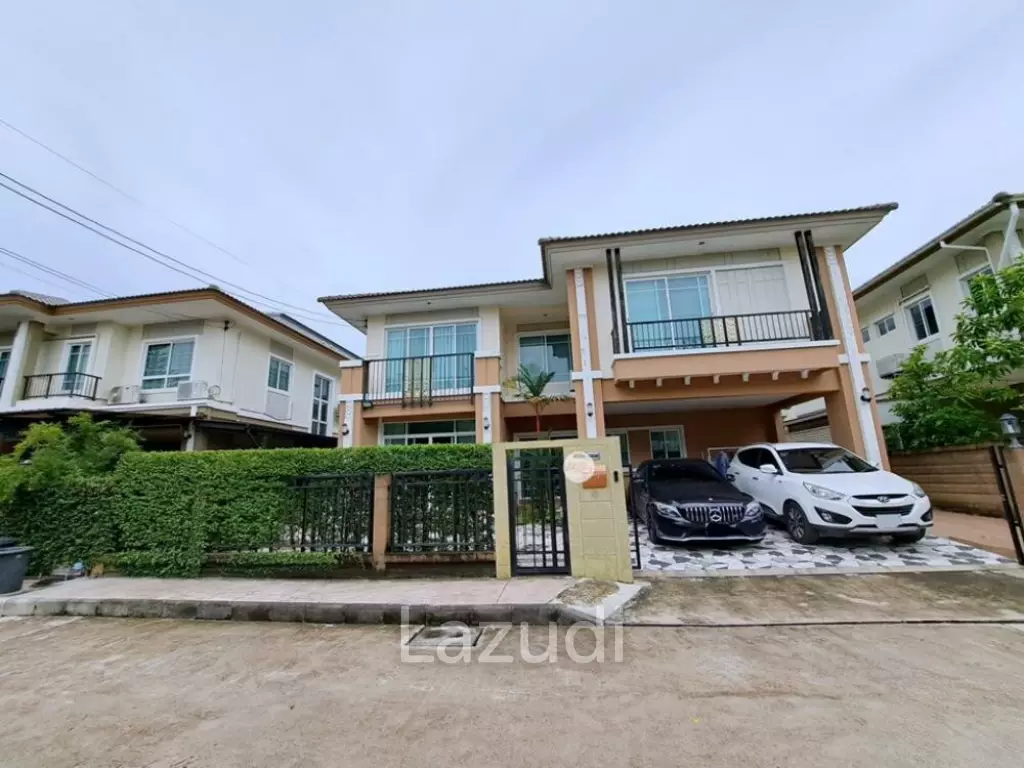 3 Bed 5 Bath House For Sale