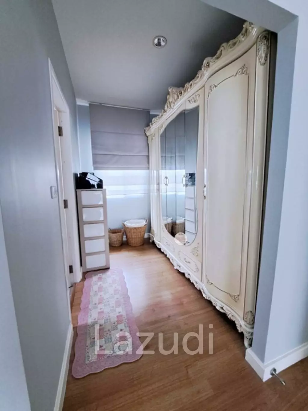 3 Bed 5 Bath House For Sale