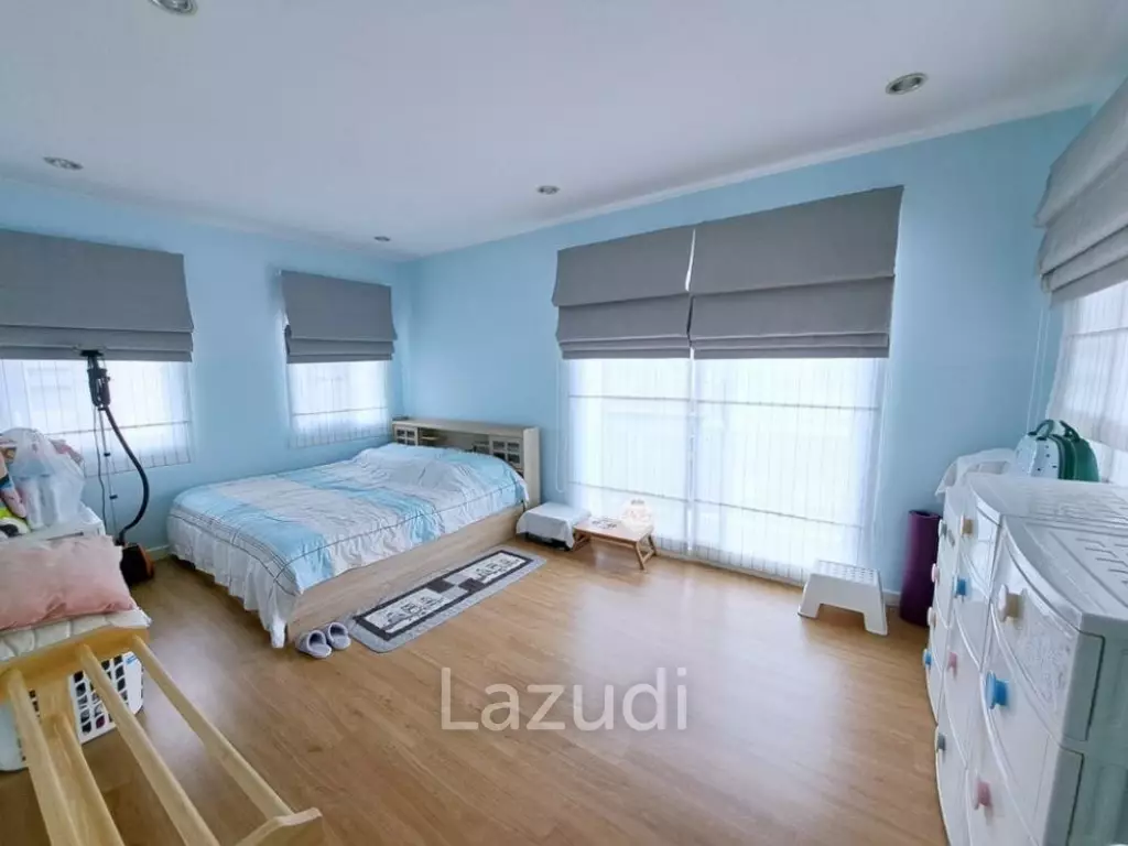 3 Bed 5 Bath House For Sale