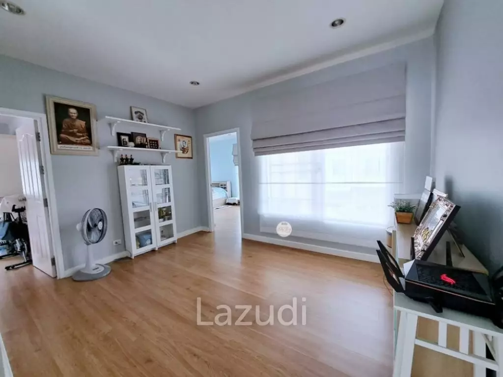 3 Bed 5 Bath House For Sale
