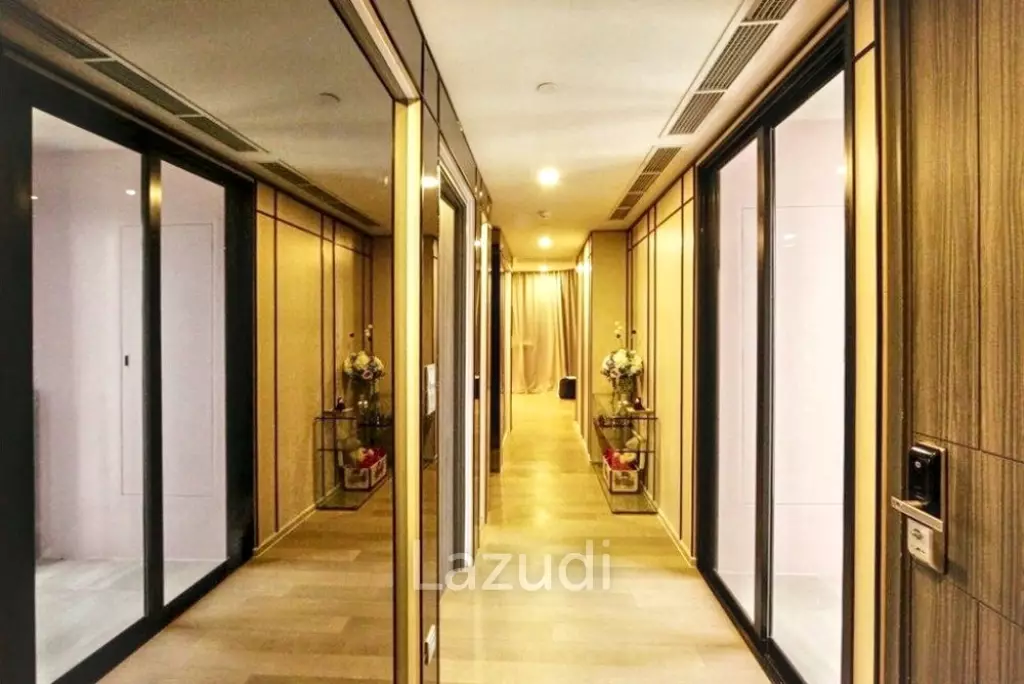 3 Bedrooms 3 Bedrooms 100 SQ.M Ashton Asoke