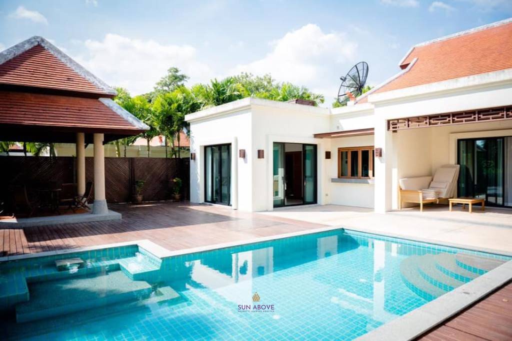 3 Bed 4 Bath Pool Villa For Sale in Nai Harn Baan Bua