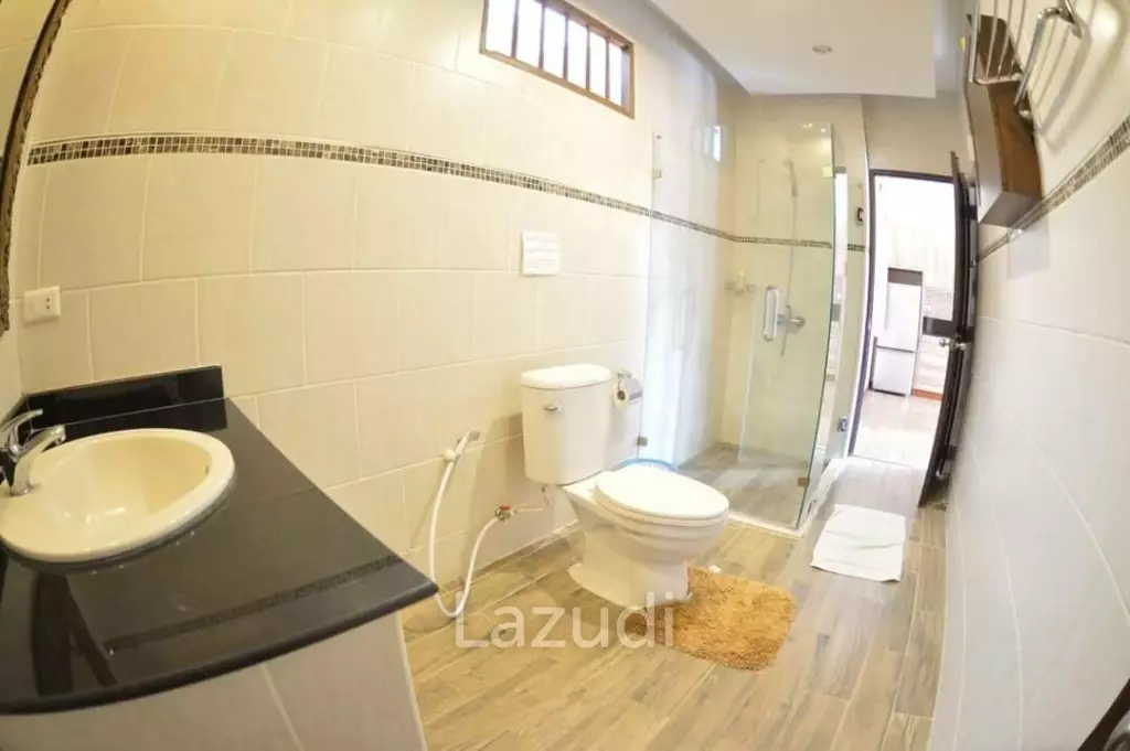 10 Bedrooms 8 Bathroom Villa at Pratamnak