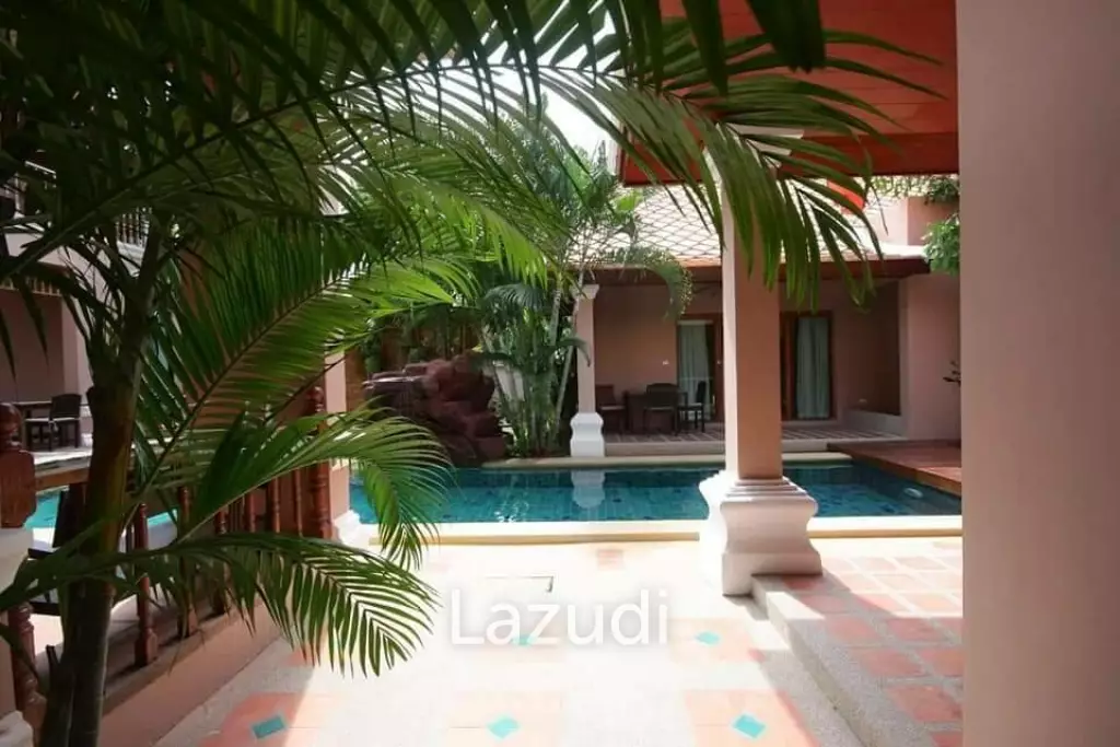 10 Bedrooms 8 Bathroom Villa at Pratamnak