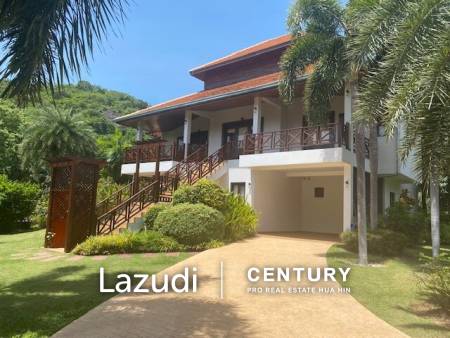 WHITE LOTUS 2 : Stunning 4 Bed Bali Style Mountain View Pool Villa