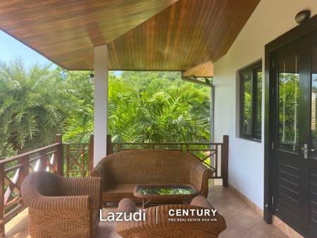 WHITE LOTUS 2 : Stunning 4 Bed Bali Style Mountain View Pool Villa