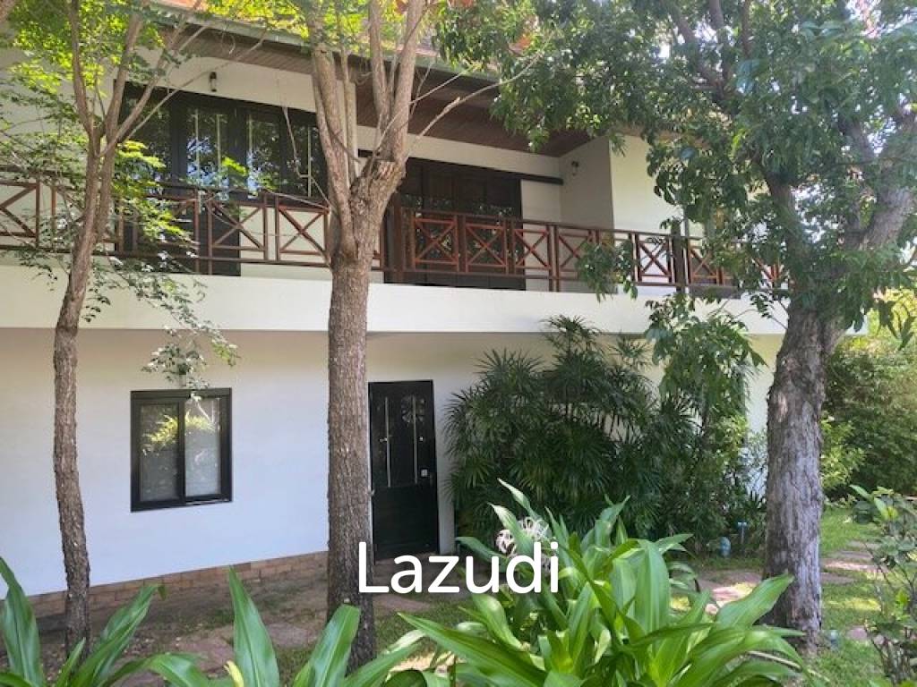 WHITE LOTUS 2 : Stunning 4 Bed Bali Style Mountain View Pool Villa