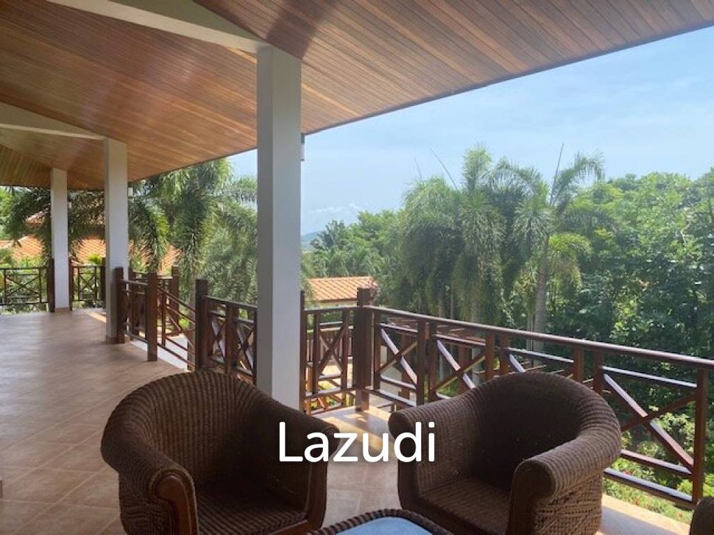 WHITE LOTUS 2 : Stunning 4 Bed Bali Style Mountain View Pool Villa