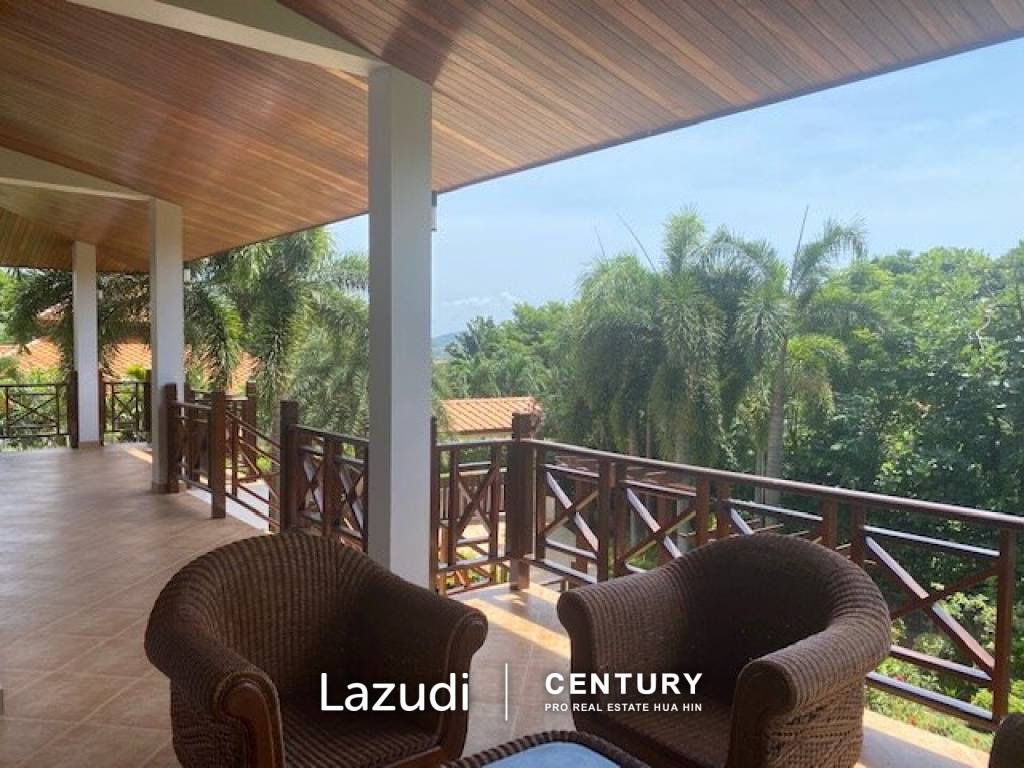 WHITE LOTUS 2 : Stunning 4 Bed Bali Style Mountain View Pool Villa