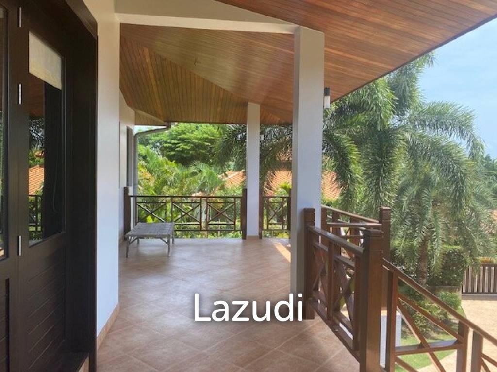 WHITE LOTUS 2 : Stunning 4 Bed Bali Style Mountain View Pool Villa