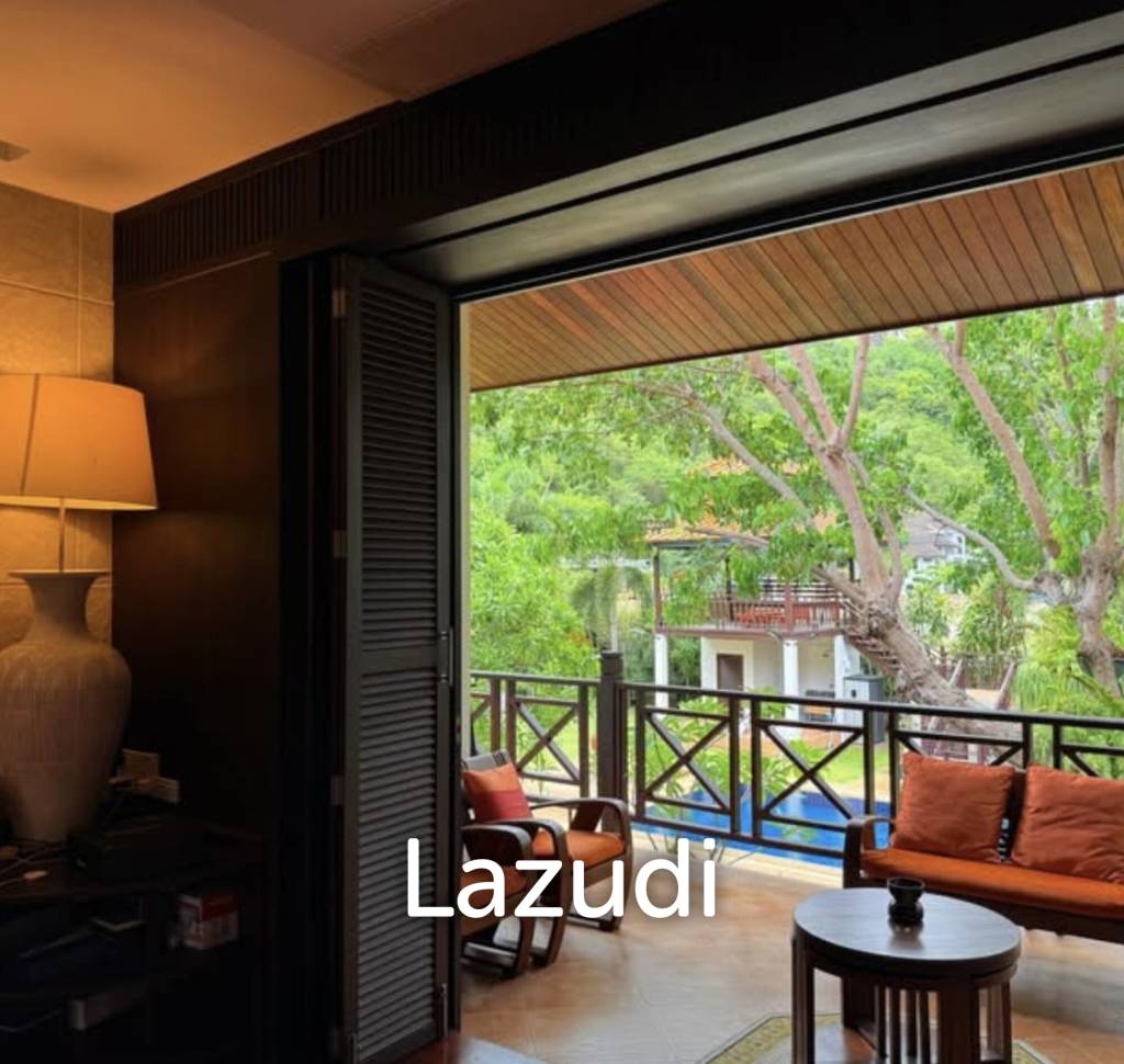 WHITE LOTUS 2 : Stunning 4 Bed Bali Style Mountain View Pool Villa