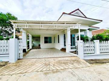 Single Storey House for Sale in Nongplalai Area