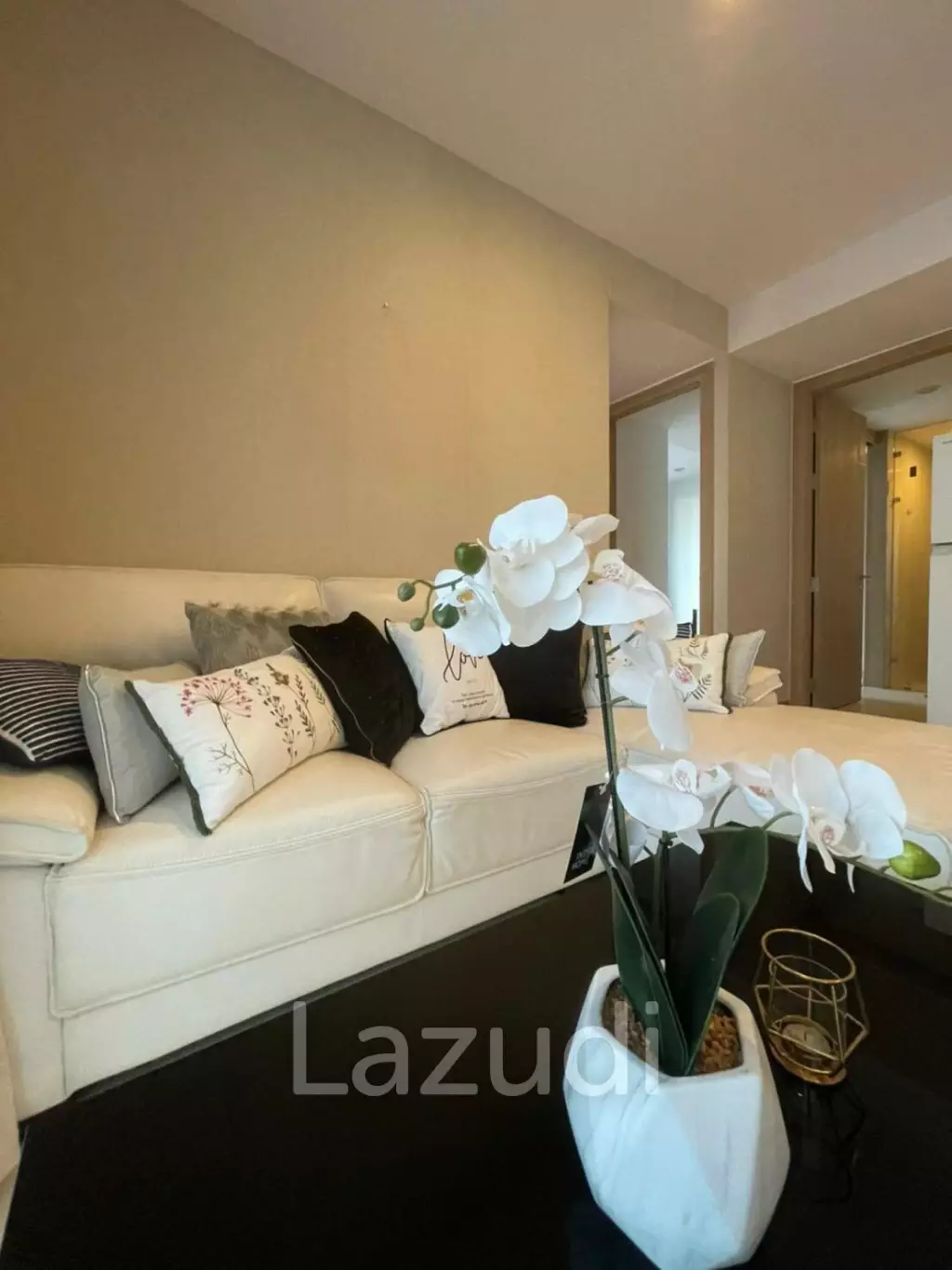 2 Bed 2 Bath 70 SQ.M Riviera Wongamat Condo