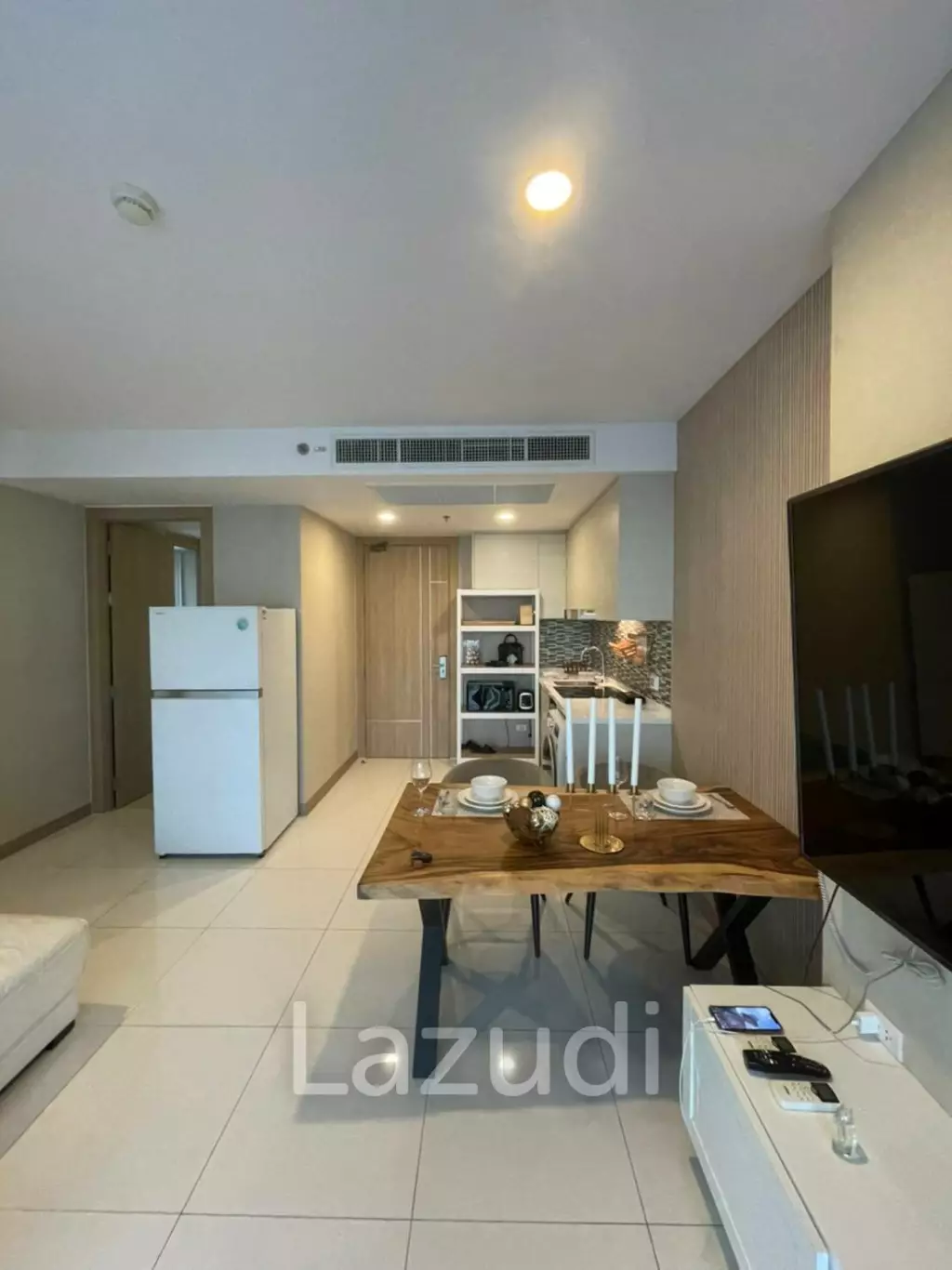 2 Bed 2 Bath 70 SQ.M Riviera Wongamat Condo