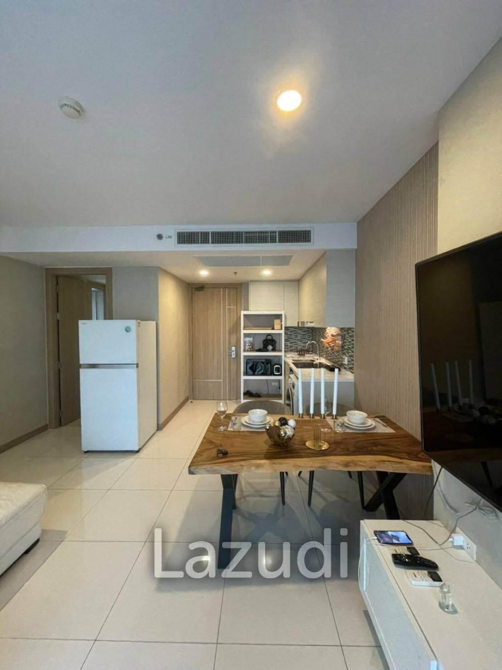 2 Bed 2 Bath 70 SQ.M Riviera Wongamat Condo