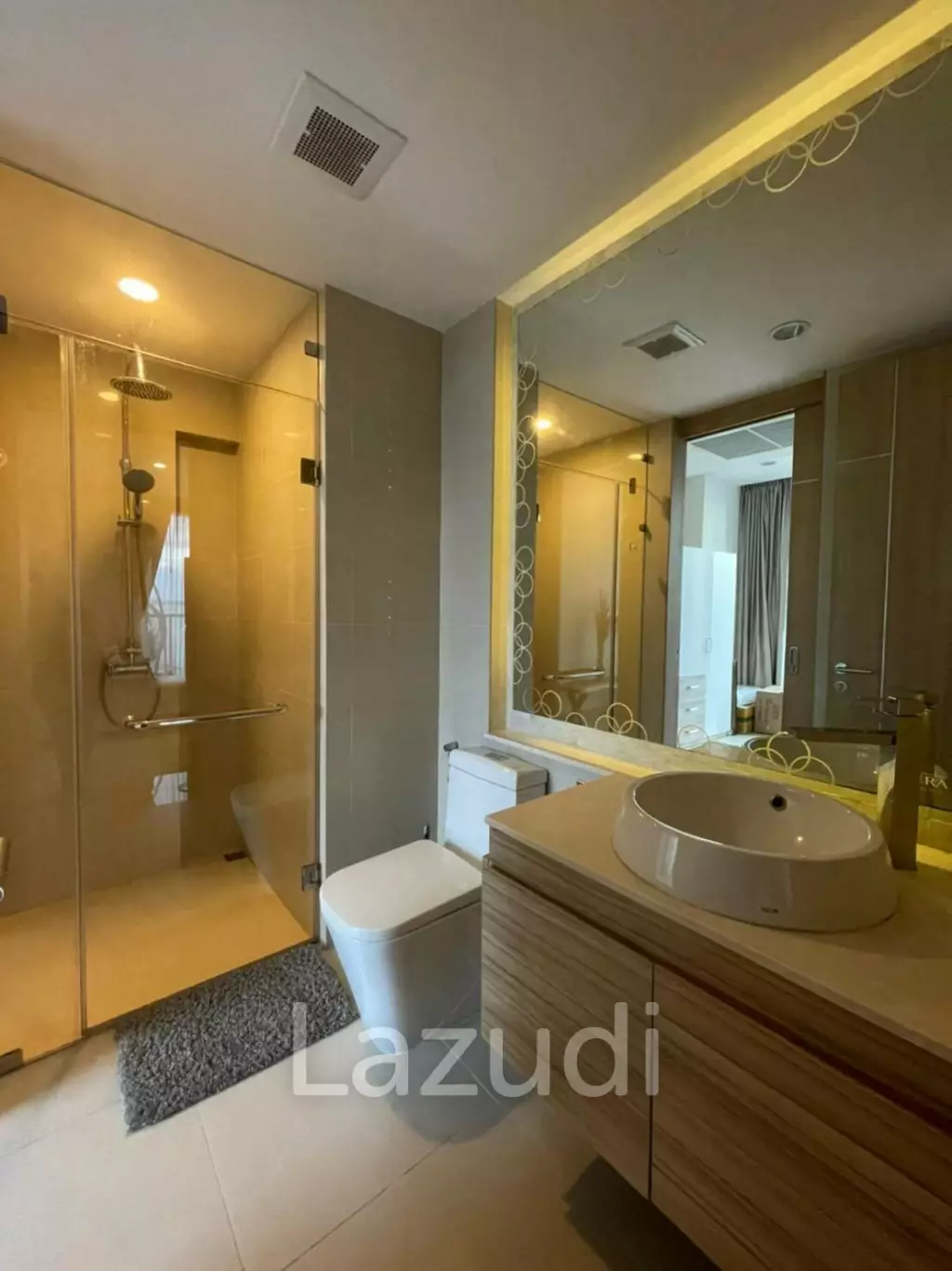 2 Bed 2 Bath 70 SQ.M Riviera Wongamat Condo