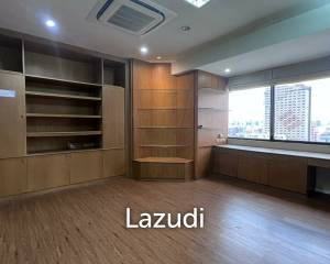 Office For Rent At RS Tower
