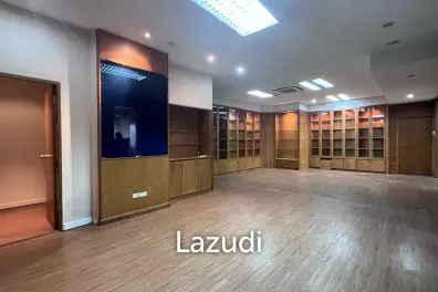 Office For Rent At RS Tower