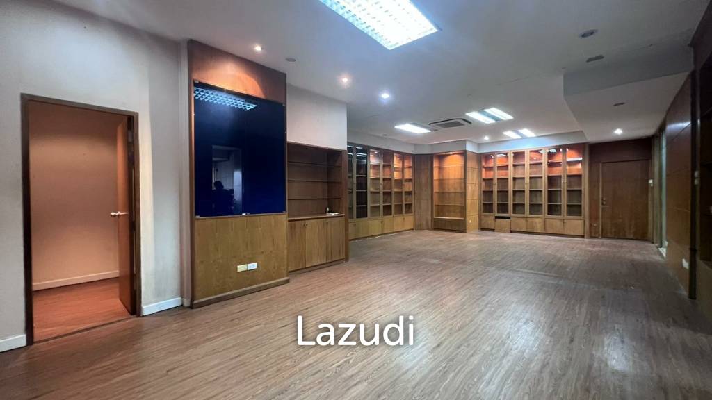Office For Rental At RS Tower