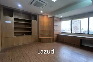 Office For Rental At RS Tower
