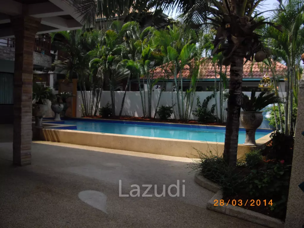 CENTER OF PATTAYA EXECUTIVE FAMILY HOME