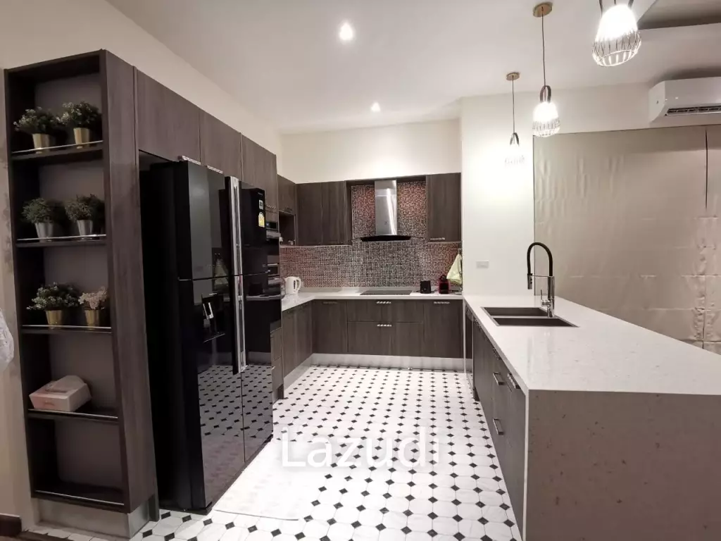 Great Value 3 Bed Pool Villa