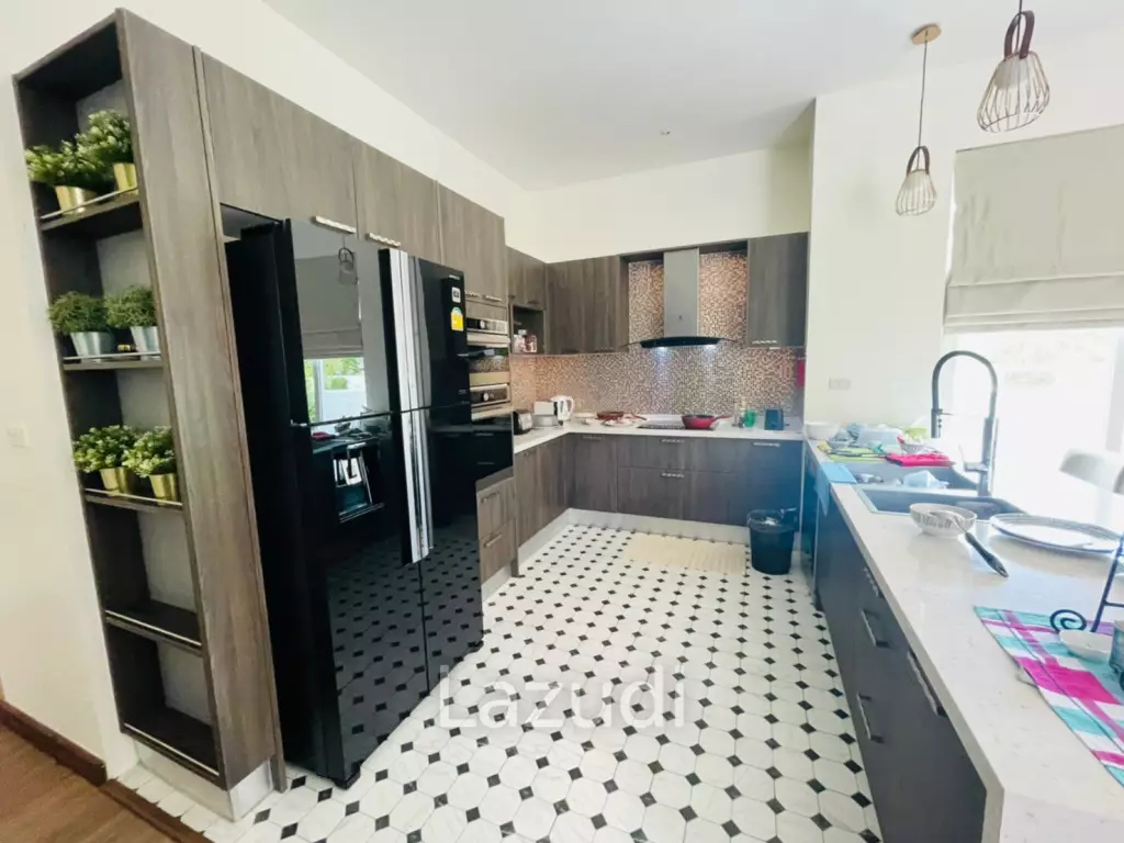 Great Value 3 Bed Pool Villa