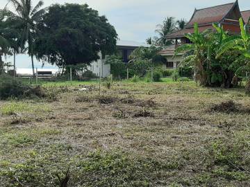 1 rai Land plot at waking distance (30 mt.) to Lipa Noi Beach