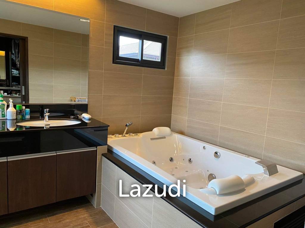 3 Bedrooms 500SQ.M Baan Pattaya 5