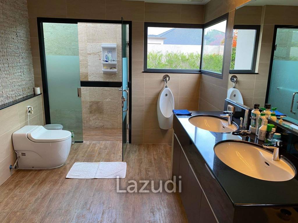 3 Bedrooms 500SQ.M Baan Pattaya 5