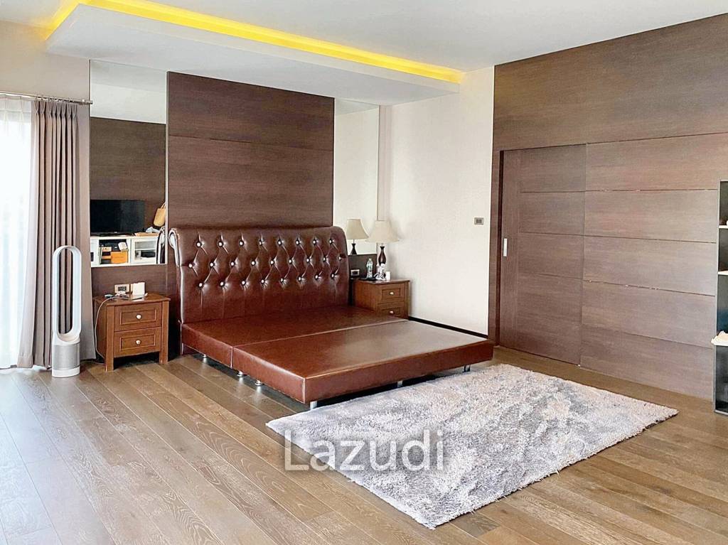3 Bedrooms 500SQ.M Baan Pattaya 5