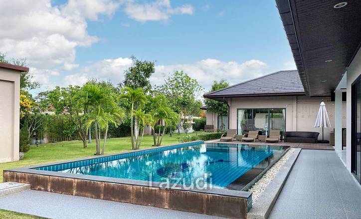 3 Bedrooms 500SQ.M Baan Pattaya 5