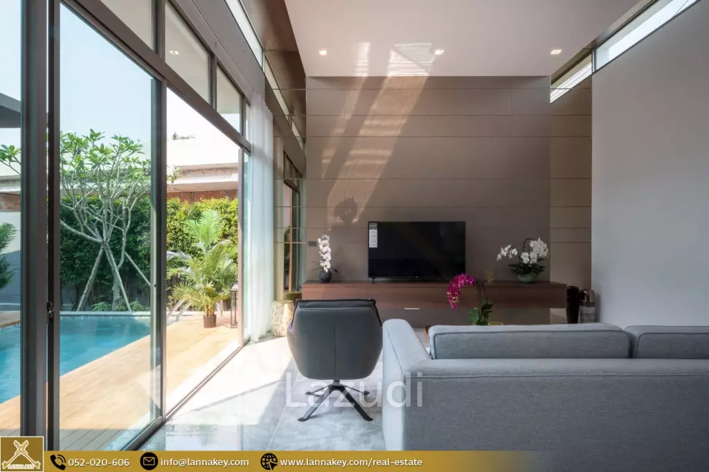 Modern Detached Houses for Sale in Project