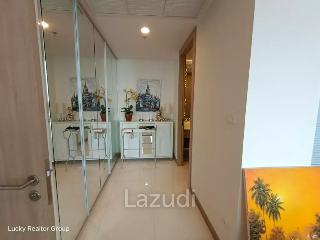 Riviera Wongamat Condo for Sale