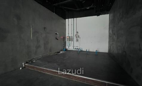 Retail For Rent At AIA Capital Center