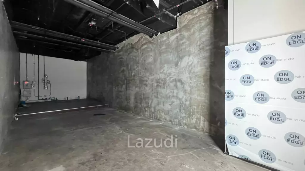 Retail For Rent At AIA Capital Center