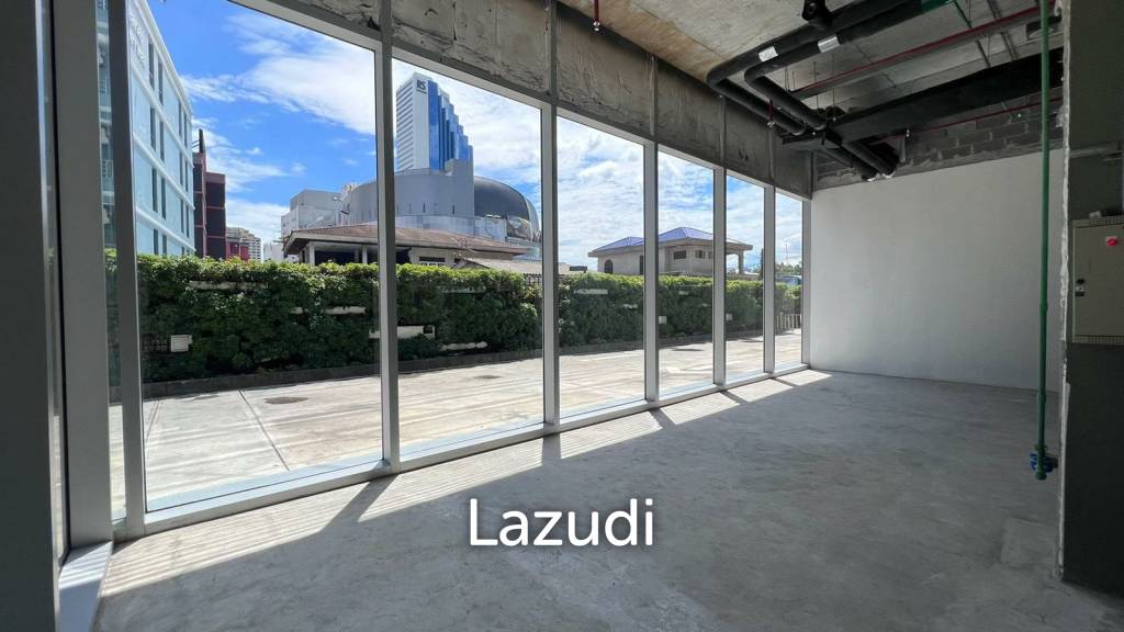 Retail For Rent At AIA Capital Center