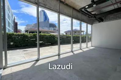 Retail For Rent At AIA Capital Center
