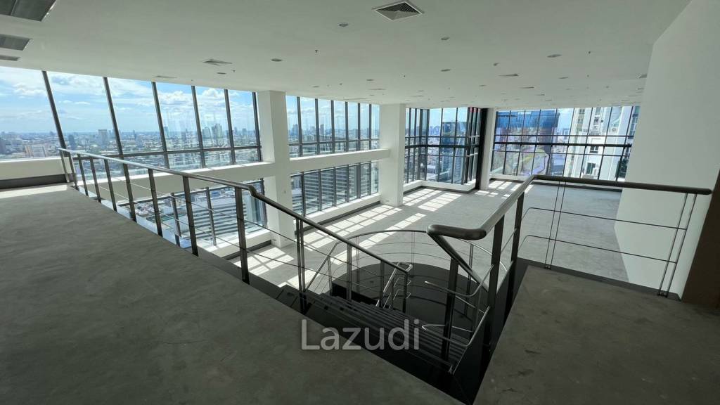 Retail For Rent At The Ninth Tower