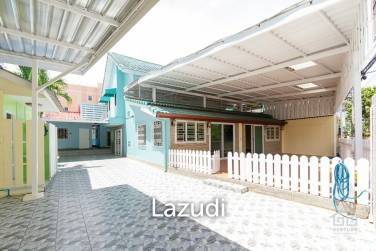 Townhouse 4 Bed near Takiab Beach