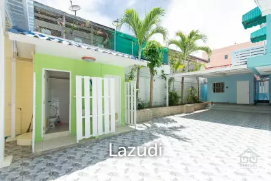 Townhouse 4 Bed near Takiab Beach