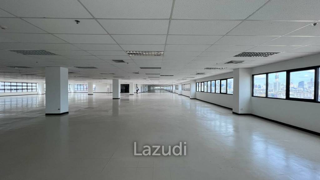 Office For Rent At Pakin Building