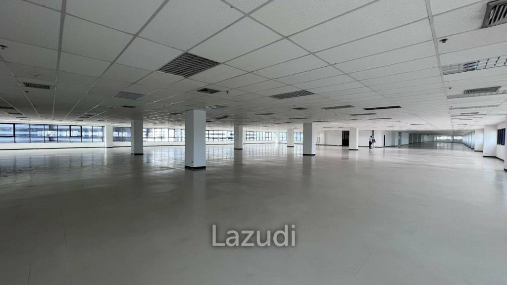 Office For Rent At Pakin Building