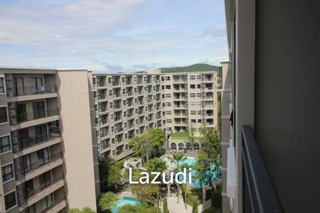 8th Floor Condo with Sea Views 8th Floor Condo with Sea Views