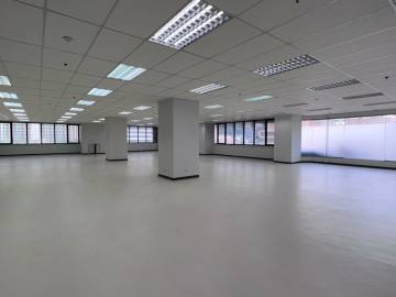 Office For Rent At Chamnan Phenjati