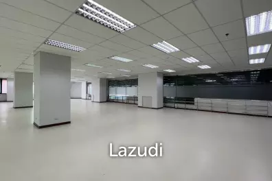 Office For Rent At Chamnan Phenjati