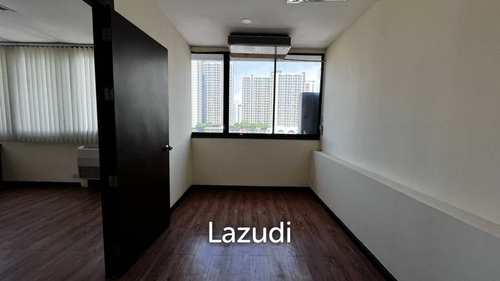 Office For Rent At Chamnan Phenjati