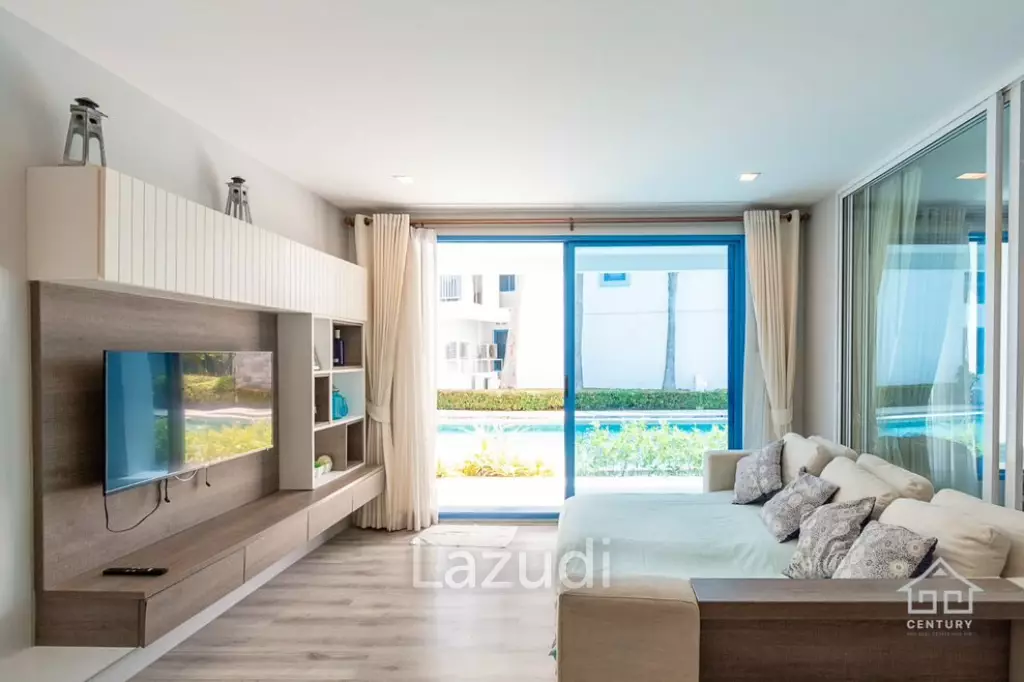 Luxury 2 Bed Beachfront Condo Pool Access